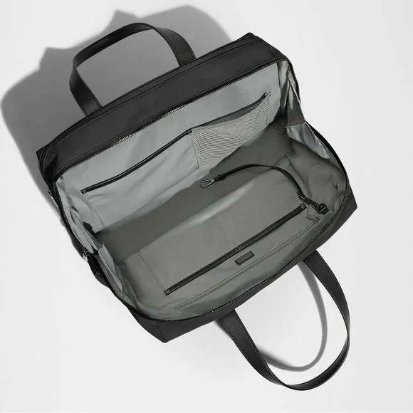 Away | The Everywhere Bag | Jet Black - Picture 9 of 17